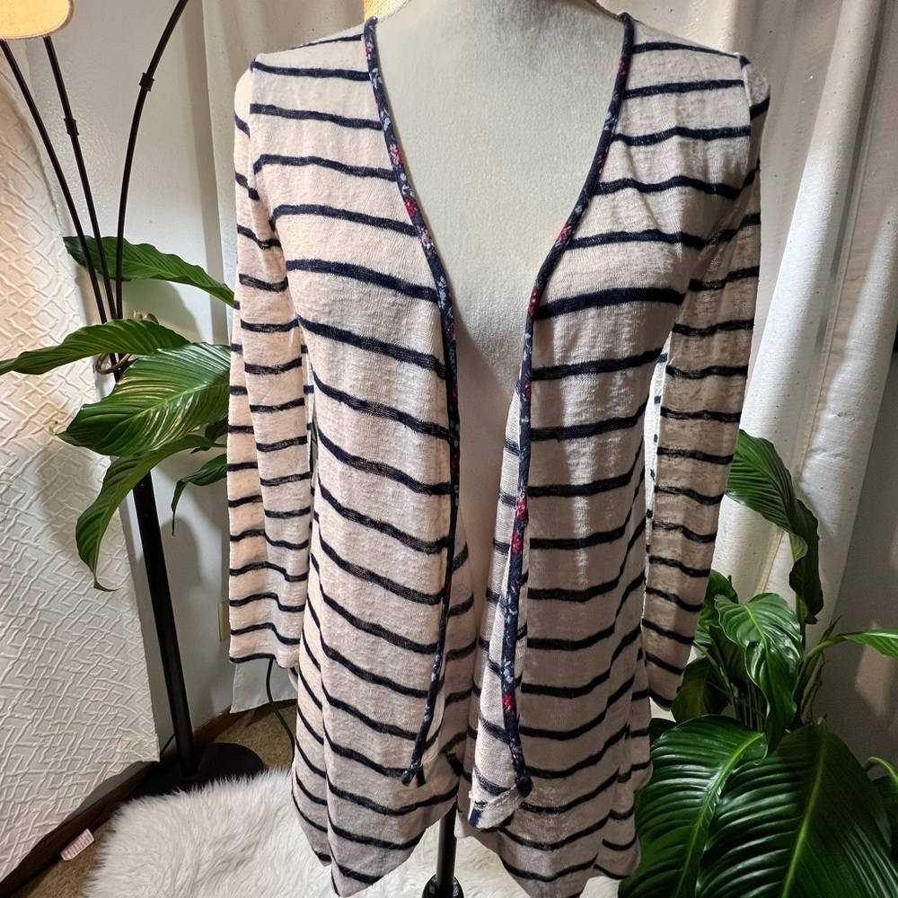 Weavers cardigan